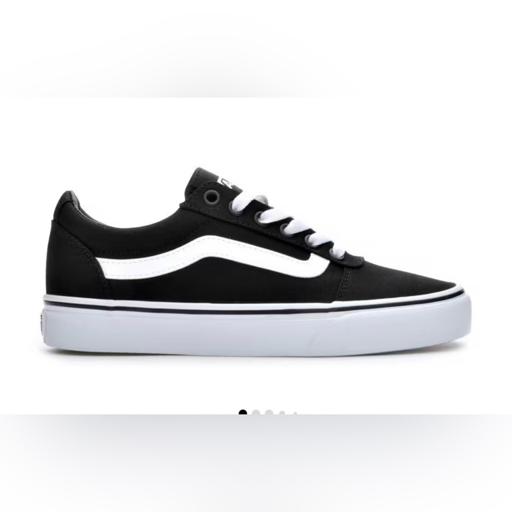 VANS WARD SKATE SHOES Size 7 Youth